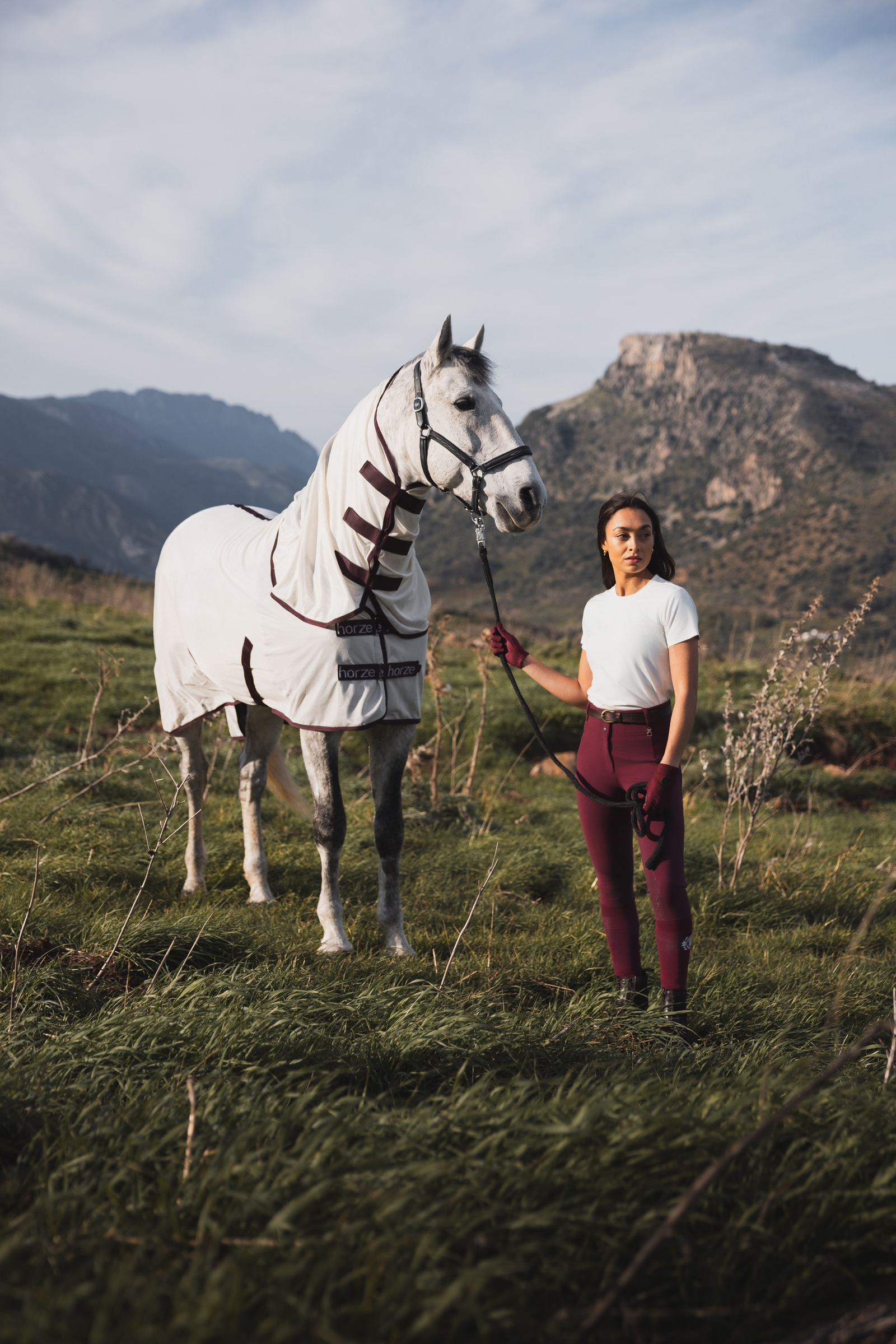 Horze Paso Fino Fliegendecke mit abnehmbarem Halsteil und UV Schutz