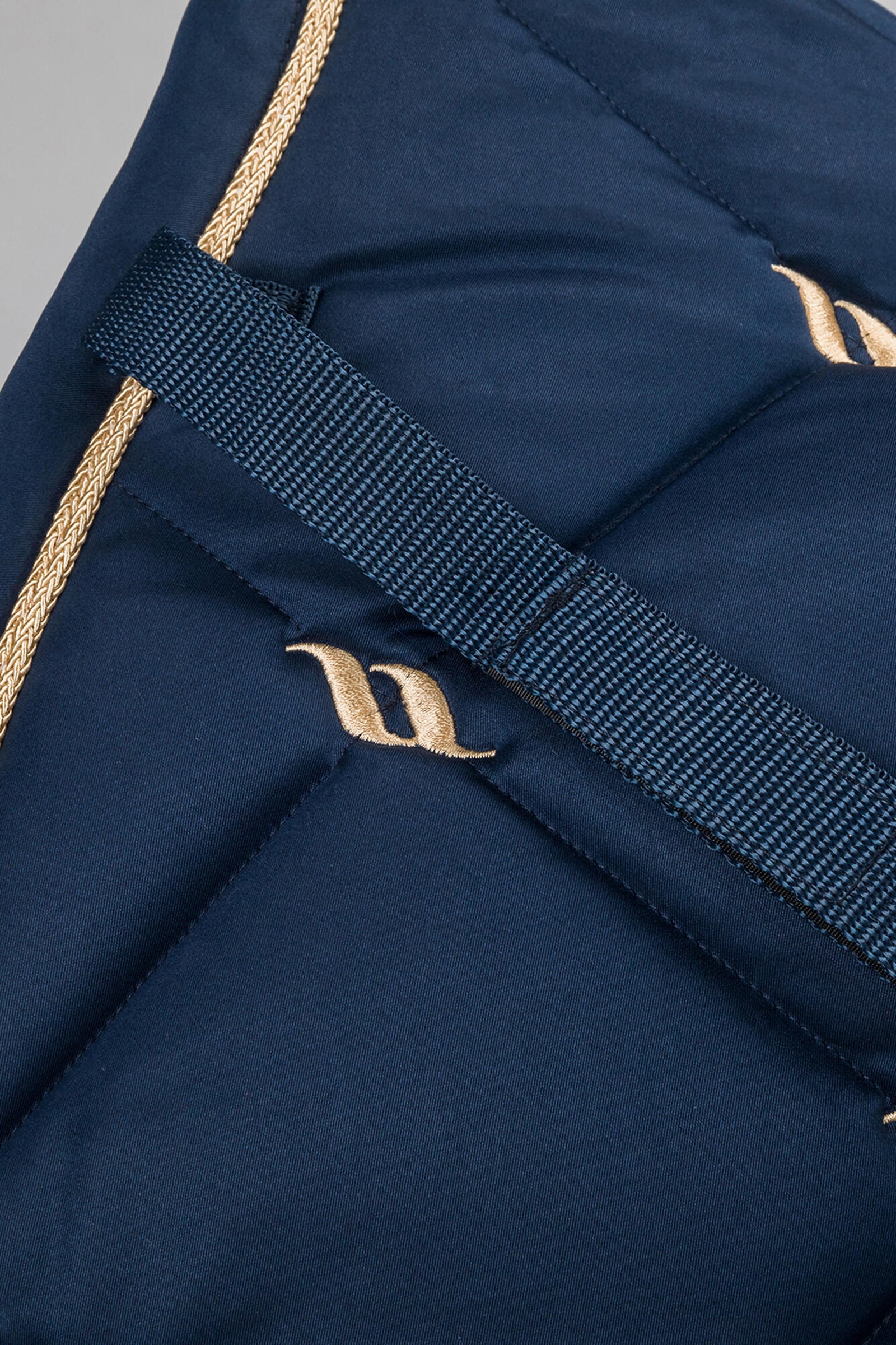 Blue Nights Back on Track Nights Collection Vielseitigkeitsschabracke 