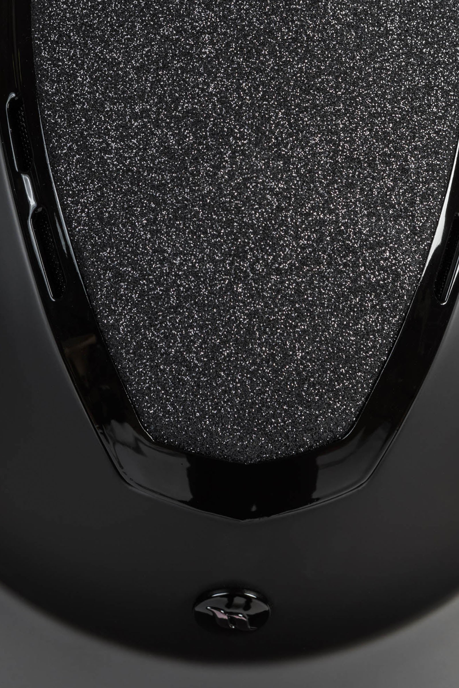 Back on Track Caracas Reithelm mit glatter Oberseite