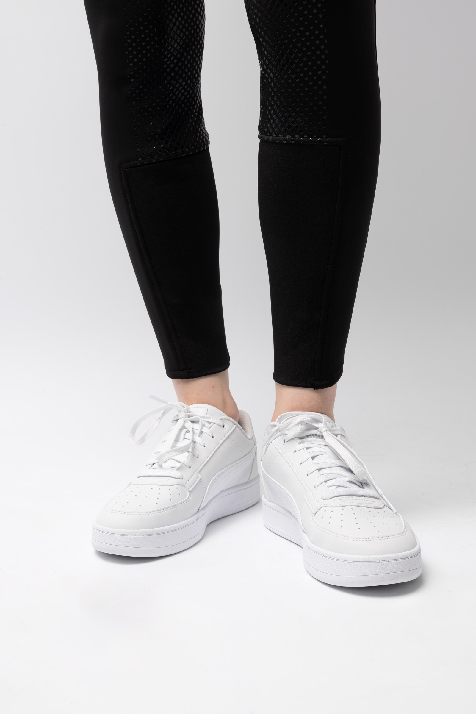 Horze Grand Prix Damen Winterreithose aus Softshellmaterial mit Vollbesatz und Silikon Grip