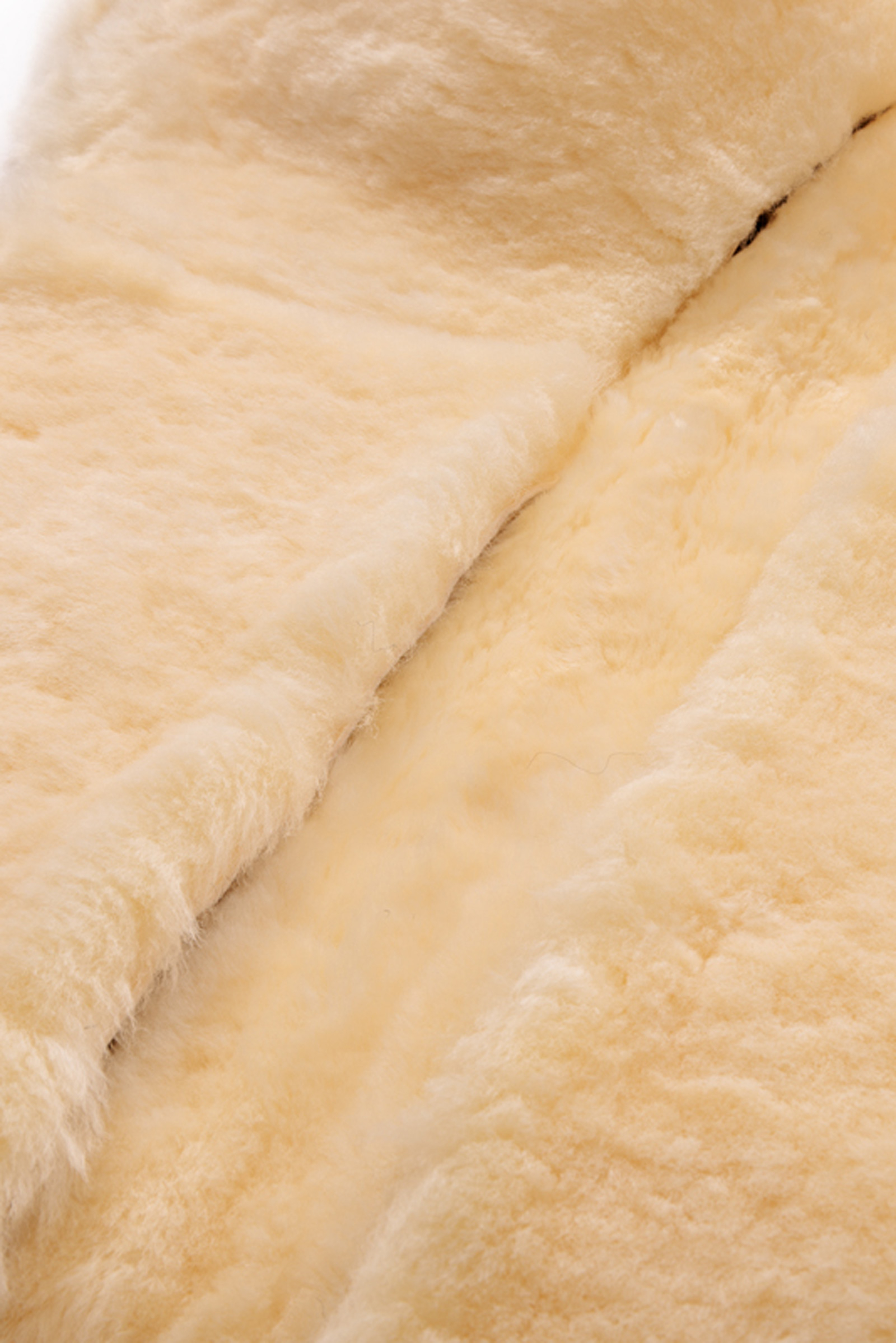 Kavalkade Lammfell-Satteldecke mit Innentaschen