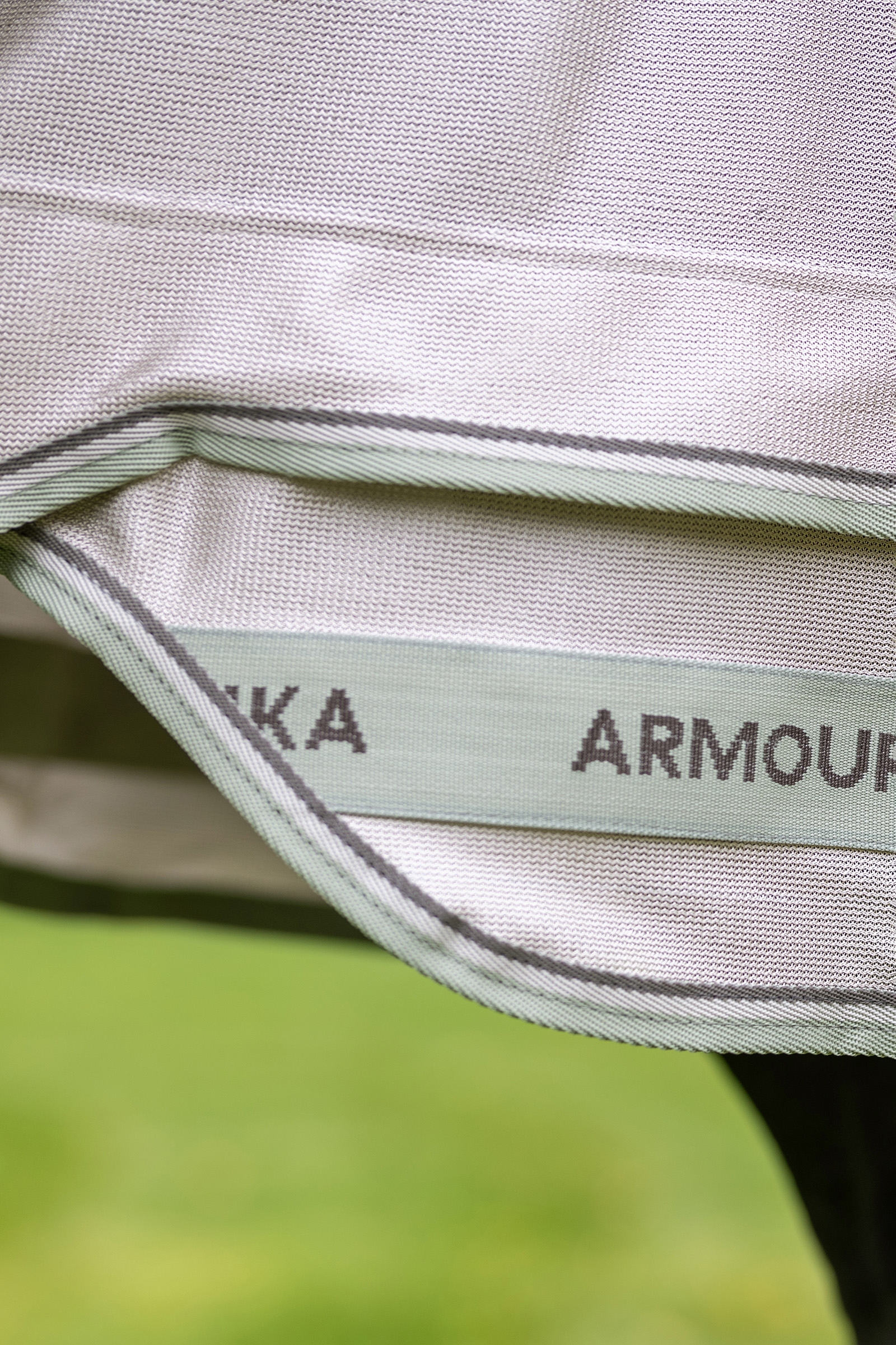 LeMieux Arika Armour-Tek Fliegendecke mit abnehmbarem Halsteil