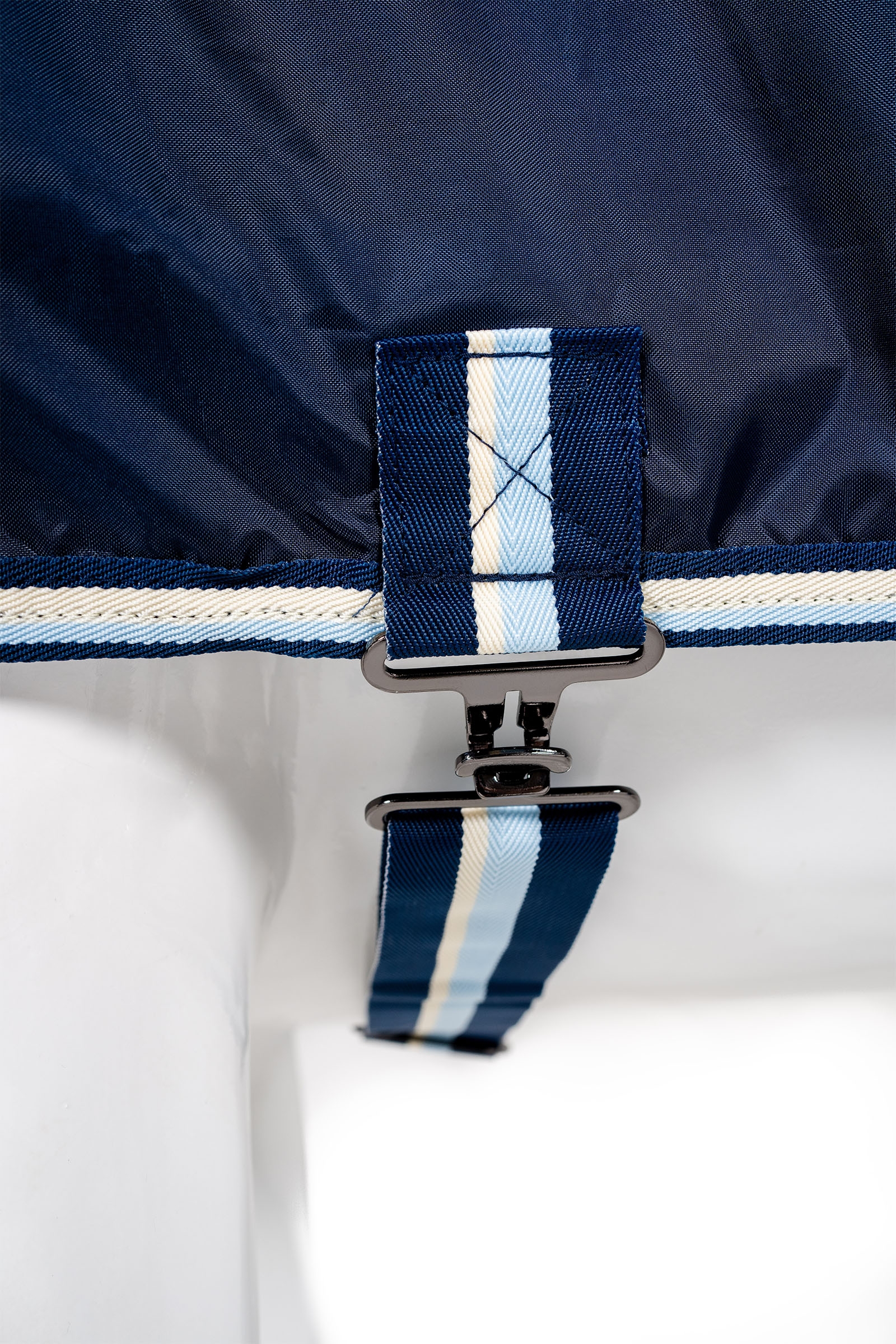 Horseware Newmarket Regendecke Mack mit Fleecefutter