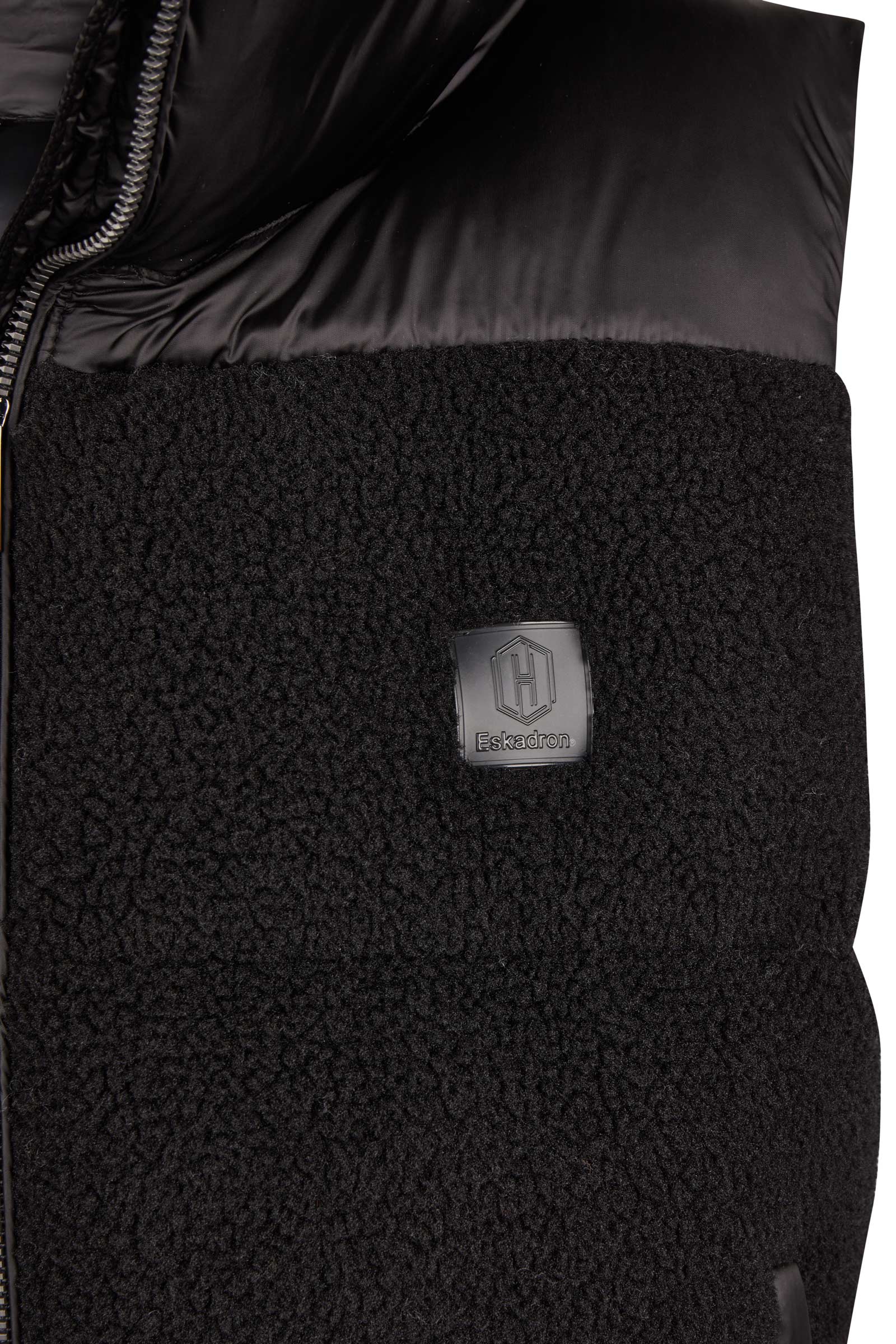 Eskadron Fanatics AW24 Steppweste mit Teddyfleece