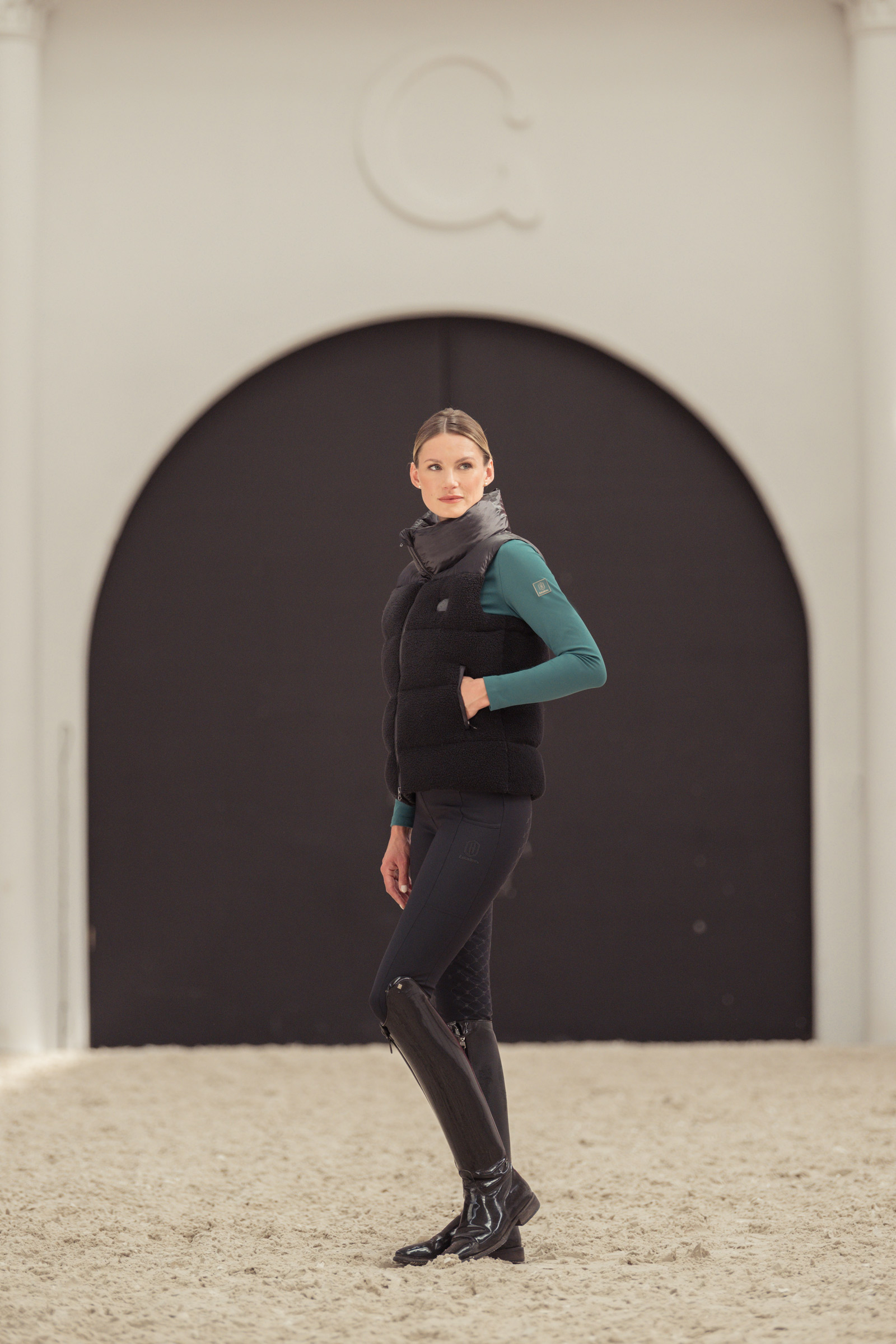 Eskadron Fanatics AW24 Steppweste mit Teddyfleece