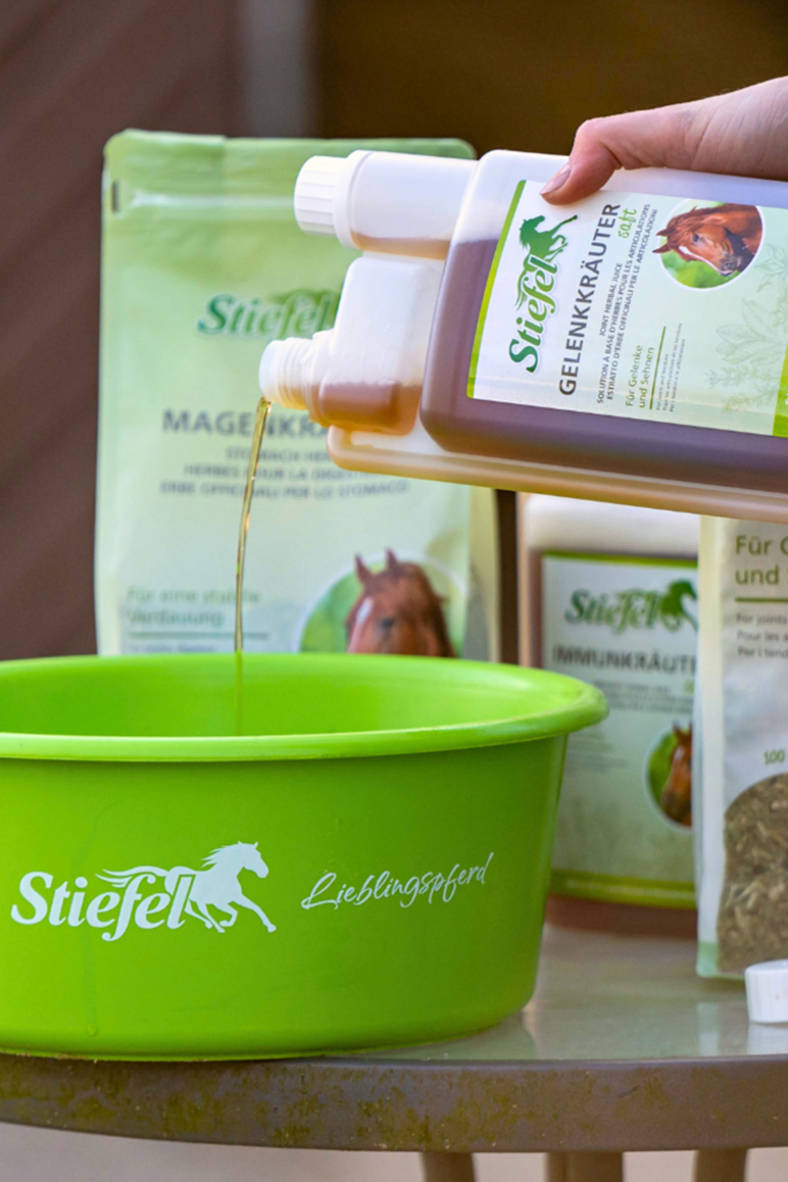 Stiefel Gelenkkräuter Saft, 1l