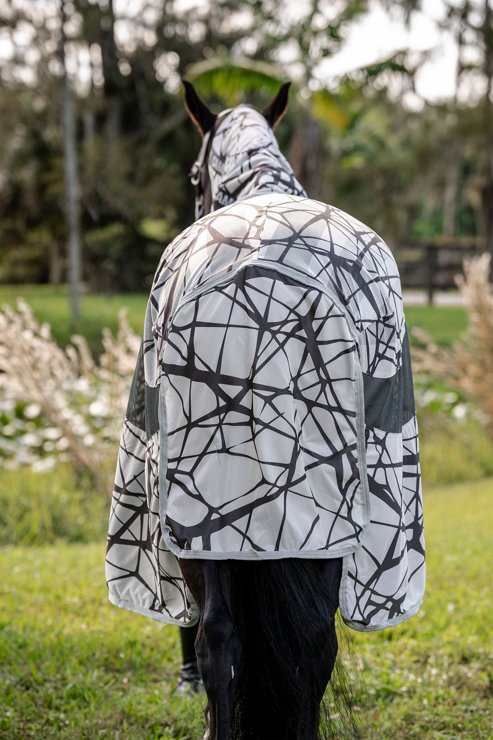 Horseware Amigo CamoFly Fliegendecke mit abnehmbarem Halsteil