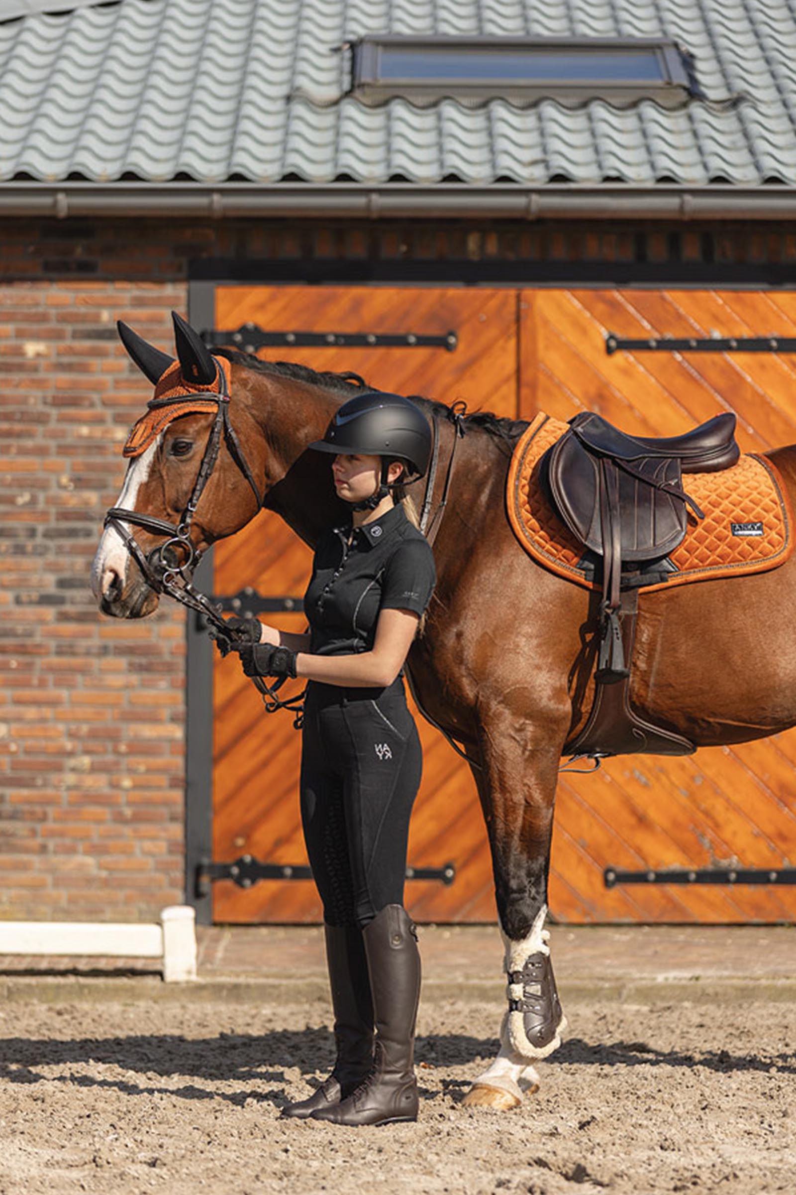 ANKY Velvet Stones Springschabracke