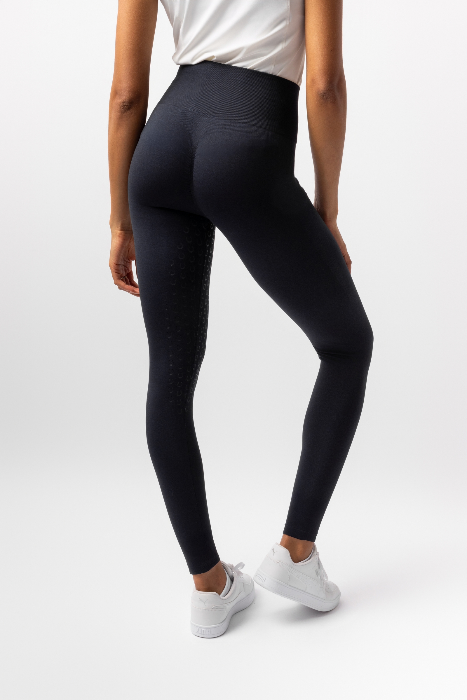 Horze Nessa Nahtlose Vollbesatz Scrunch Reitleggings