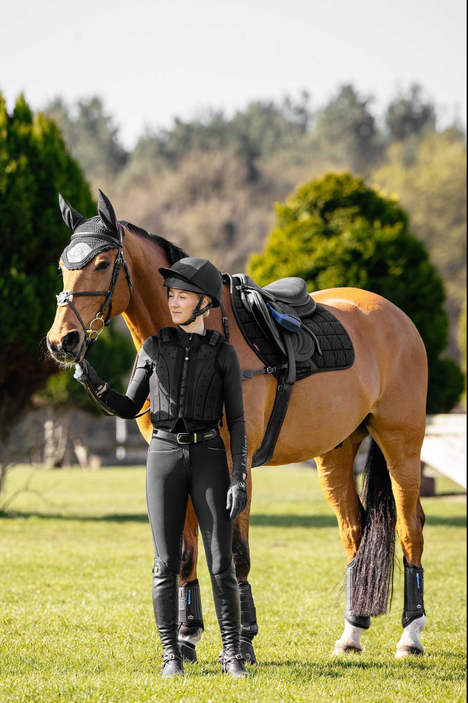 LeMieux 3D Mesh Self-Cool Eurojump Springschabracke