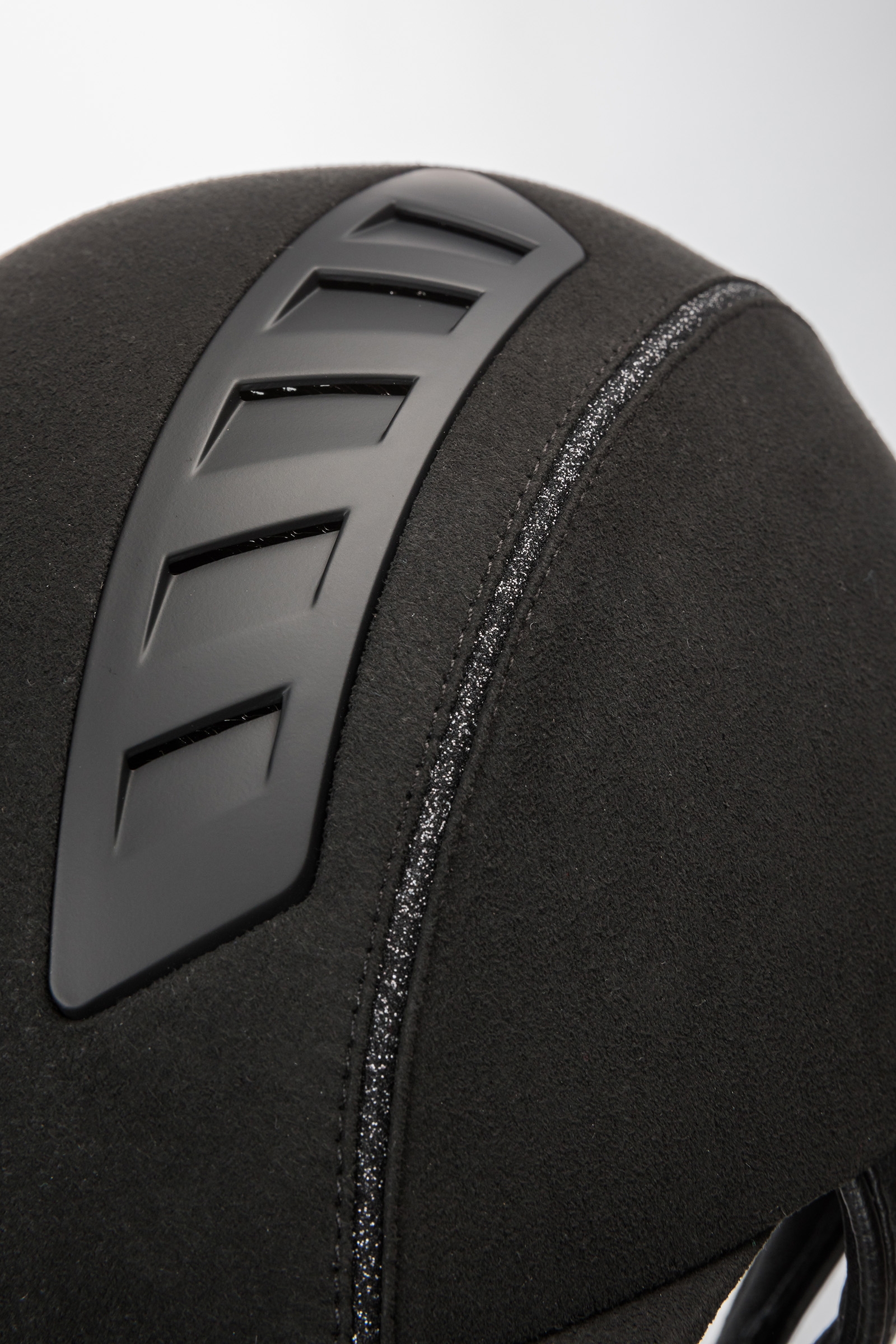 Back on Track EQ3 MIPS Reithelm mit Microfaser